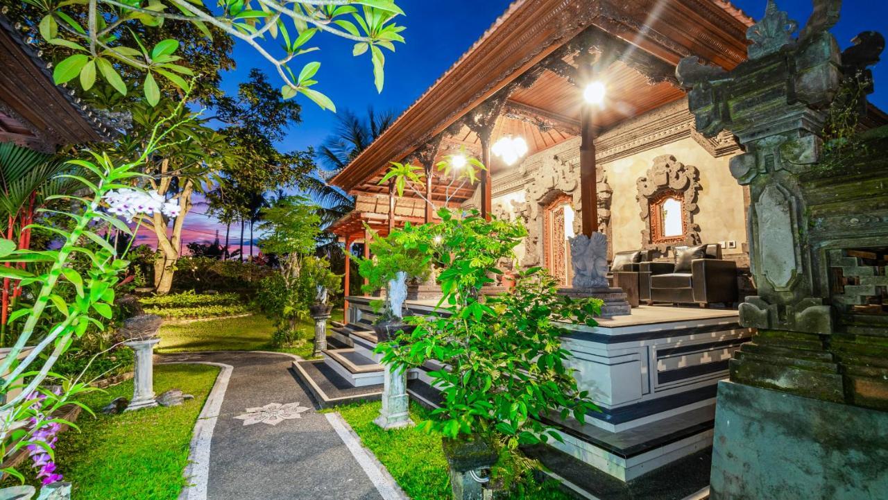 ウブドMaruan Sariアパートメント エクステリア 写真